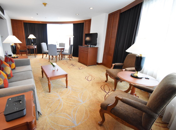 Ex-suites Bangkok Century Park Hotel