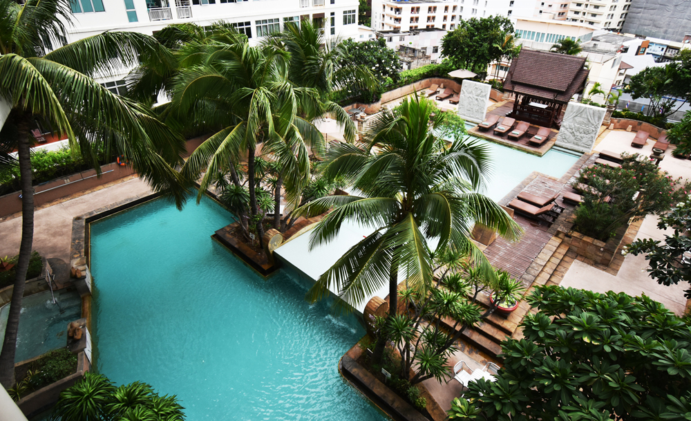 Bangkok Century Park Hotel
